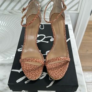 NEW, never worn, BR Juliette Heeled Sandal